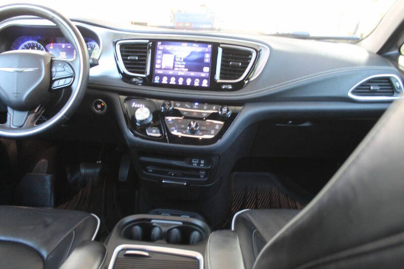 2020 Chrysler Pacifica Limited