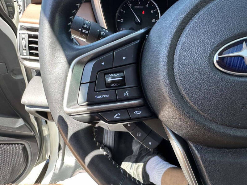 2022 Subaru Outback Touring