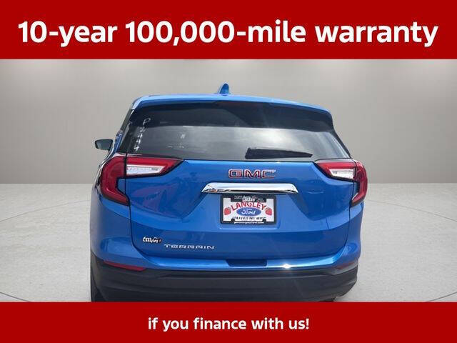 2024 GMC Terrain SLE