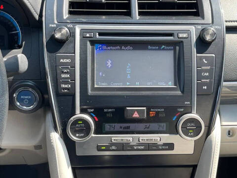 2014 Toyota Camry Hybrid