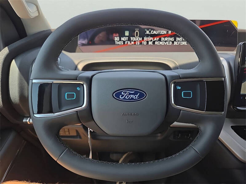 2025 Ford Expedition XL SSV