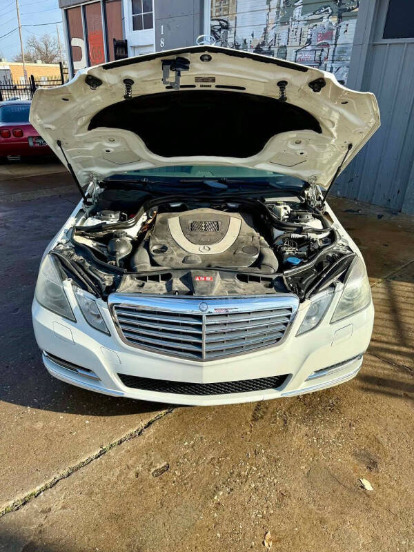 2011 Mercedes-Benz E-Class E 550 Luxury 4MATIC