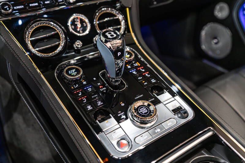 2024 Bentley Continental