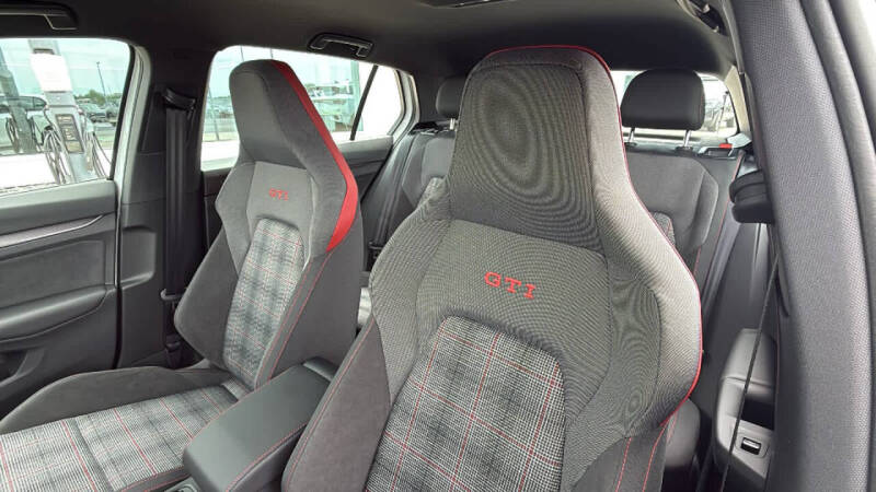 2026 Volkswagen Golf GTI S