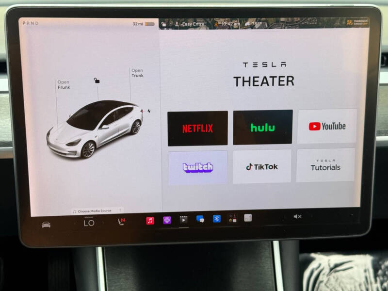 2019 Tesla Model 3 Standard Range Plus