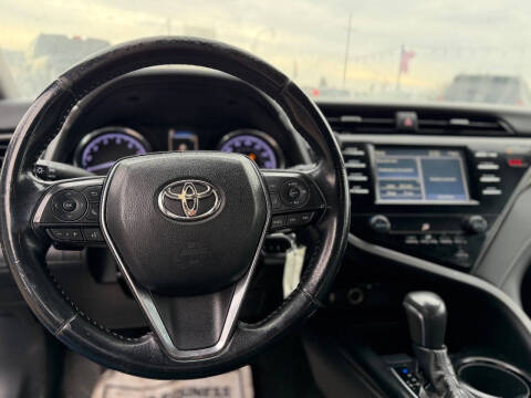 2019 Toyota Camry SE