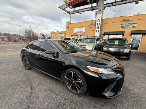 2018 Toyota Camry for sale at Gem Motors in Saint Louis MO