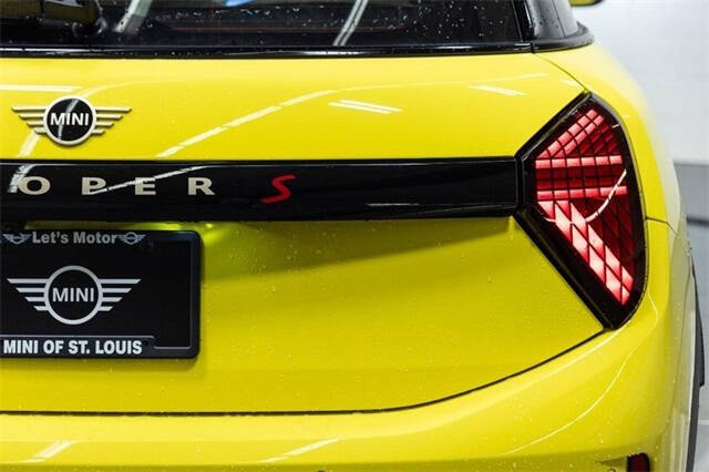 2026 MINI Hardtop 4 Door