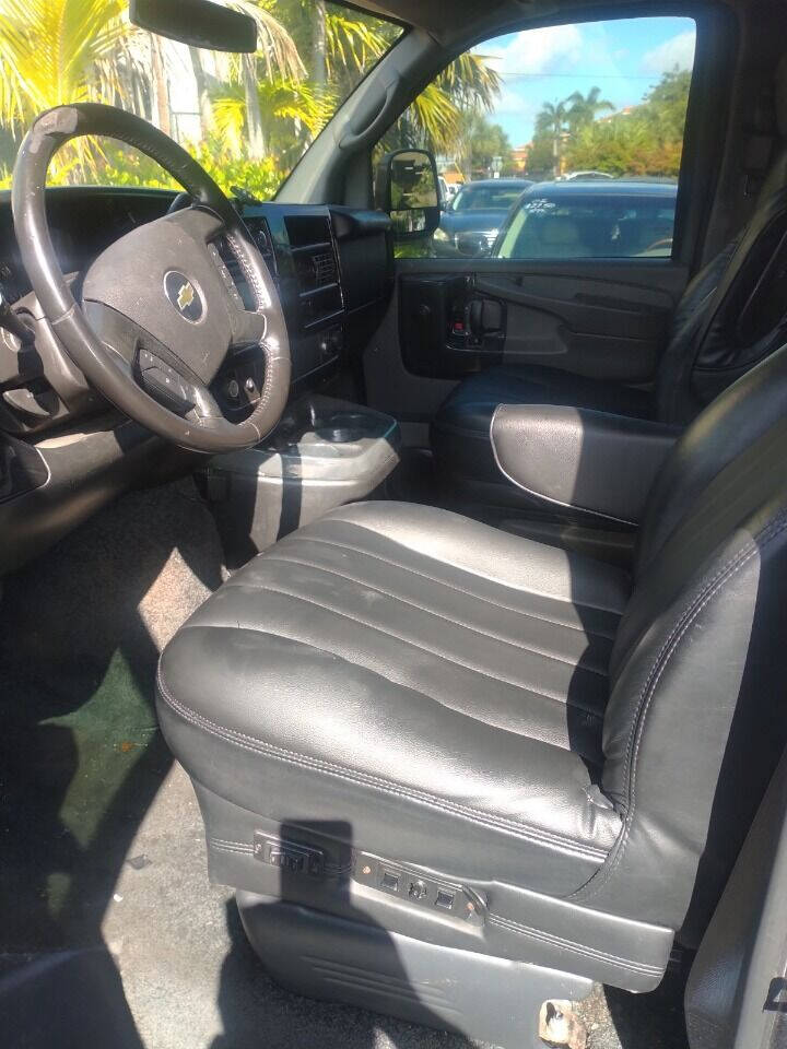 2014 Chevrolet High-Top Conversion van Other - $18,500