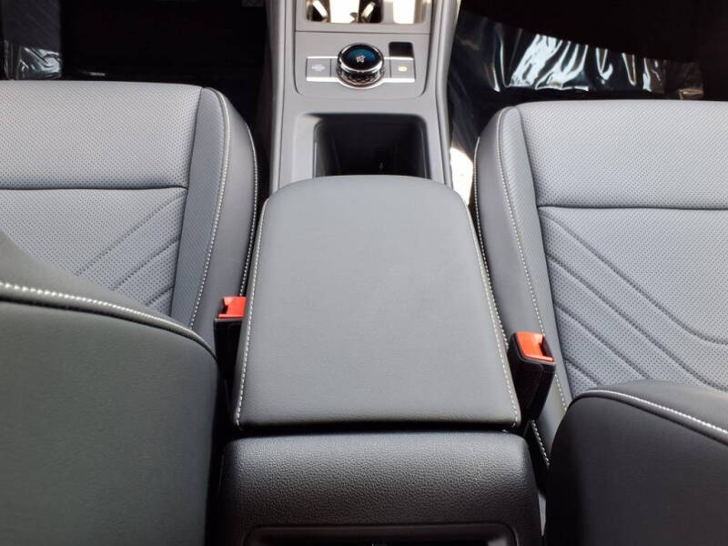 2025 Volkswagen Tiguan SE