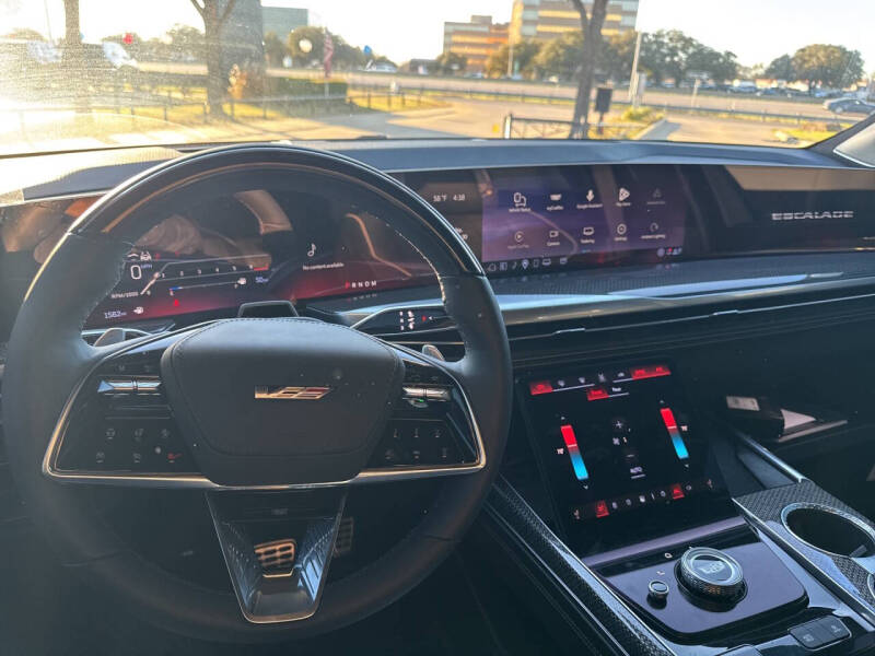 2026 Cadillac Escalade-V