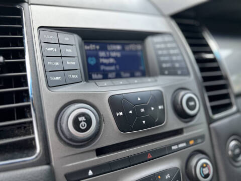 2014 Ford Taurus SEL