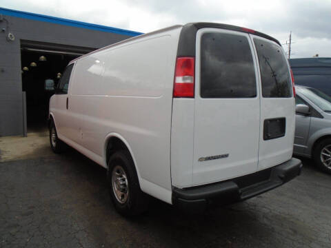 2020 Chevrolet Express 2500