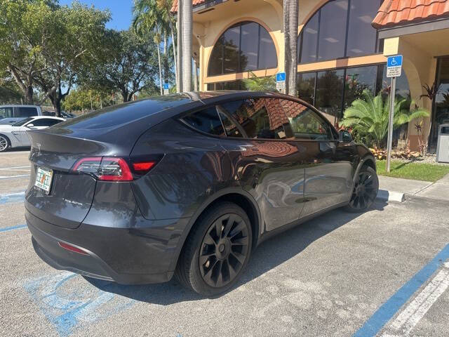 2024 Tesla Model Y Long Range