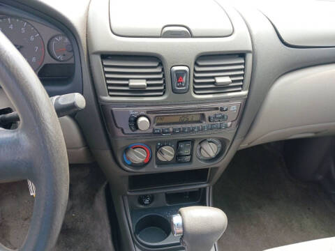 2002 Nissan Sentra XE