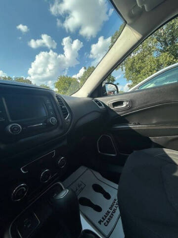 2017 Jeep Compass Sport