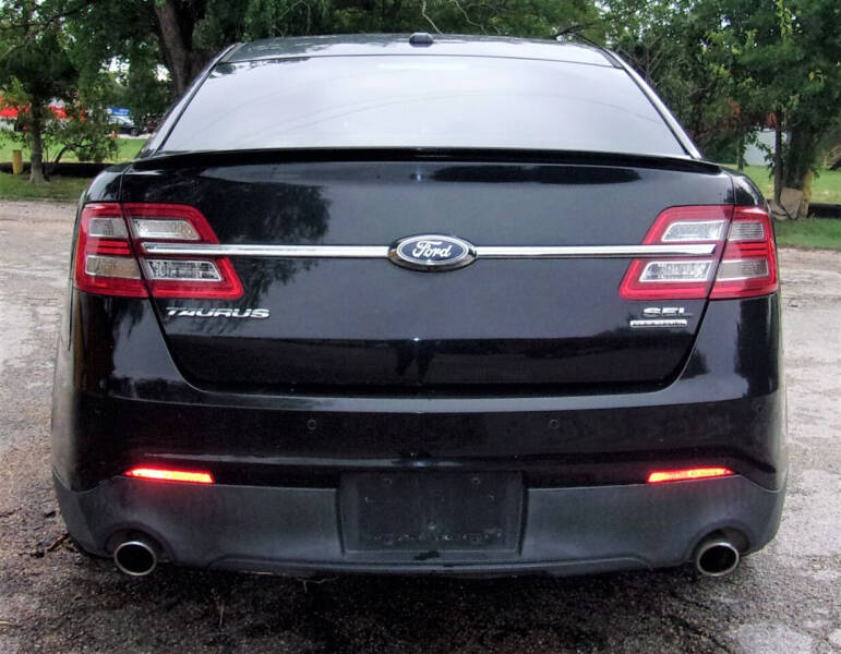 2014 Ford Taurus SEL
