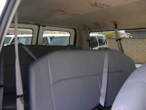 2013 Ford E-Series E-350 SD XL