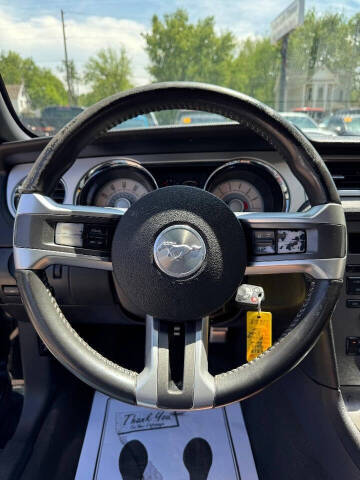 2010 Ford Mustang V6