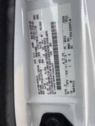 2012 Ford E-Series E-150 XLT