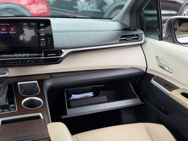 2021 Toyota Sienna