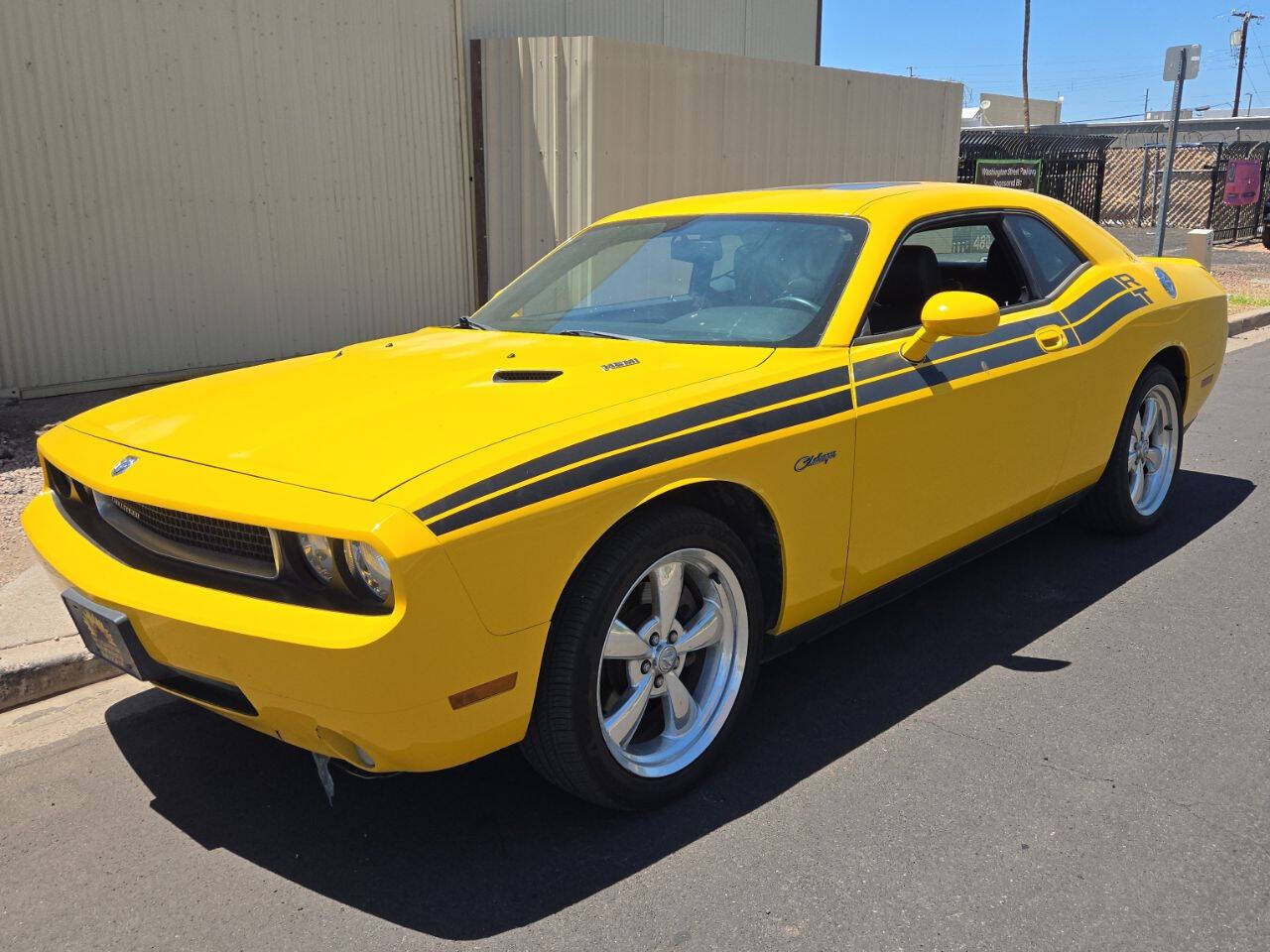 Yellow 2010 Dodge Challenger R/T Classic R/T Classic 2dr Coupe 1