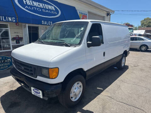 2005 Ford E-Series E-250