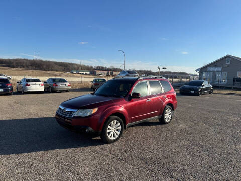2012 Subaru Forester for sale at Quinn Motors in Shakopee MN