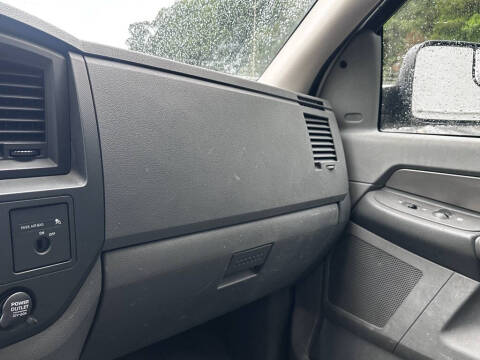 2009 Dodge Ram 2500 SXT