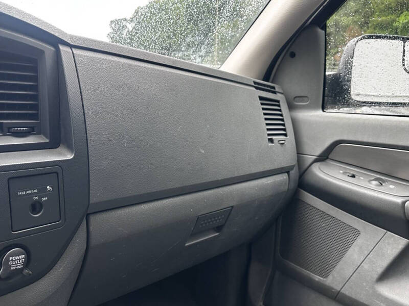 2009 Dodge Ram 2500 SXT