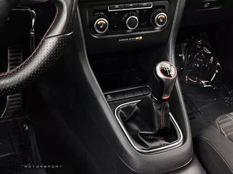 2012 Volkswagen GTI Base PZEV