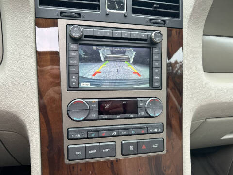 2014 Lincoln Navigator