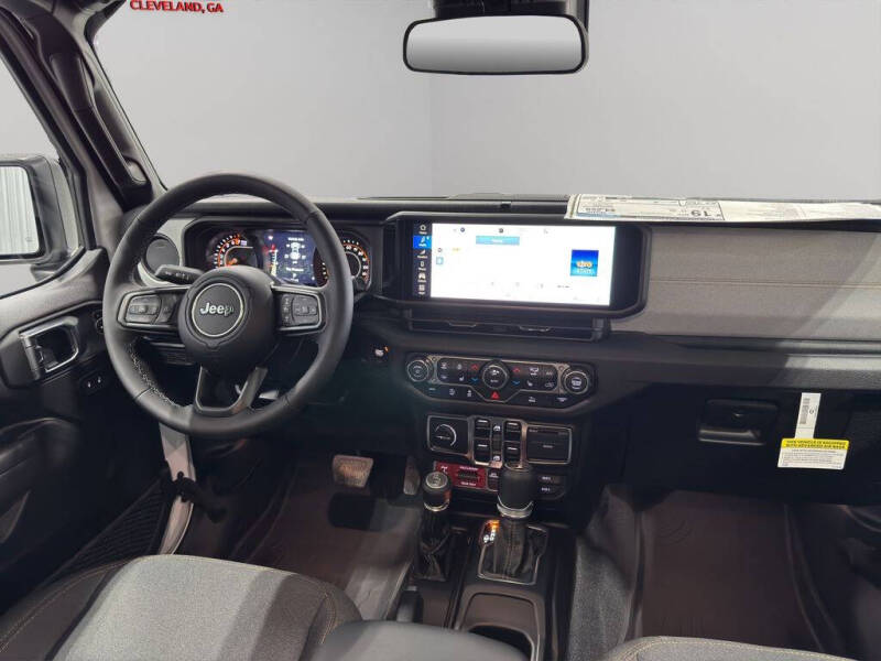 2025 Jeep Gladiator Willys