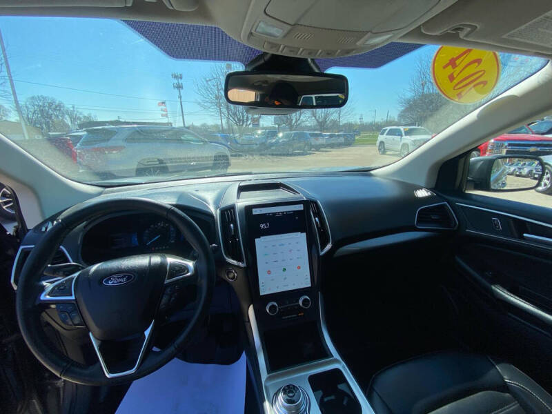 2024 Ford Edge