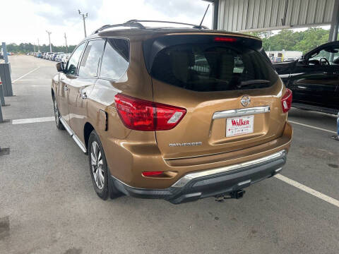 2017 Nissan Pathfinder S
