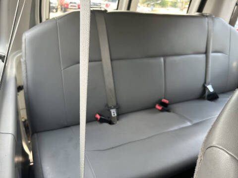 2012 Ford E-Series E-350 SD XL