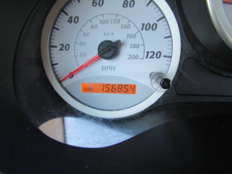 2005 Toyota RAV4 Base photo 9