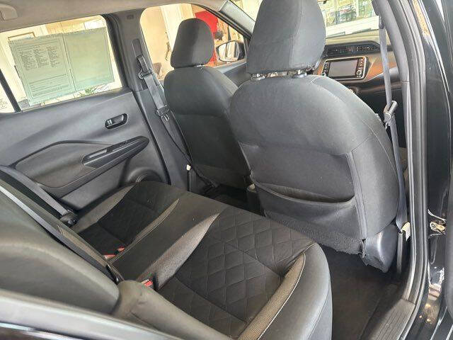 2020 Nissan Kicks S