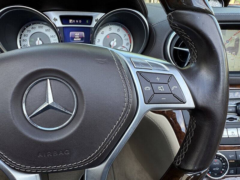 2015 Mercedes-Benz SL-Class 37