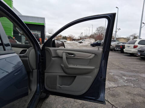 2013 Chevrolet Traverse LS