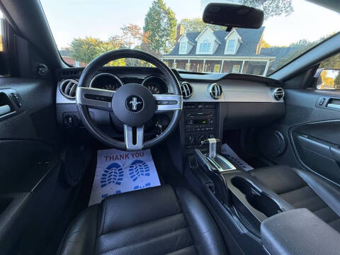 2006 Ford Mustang GT Deluxe