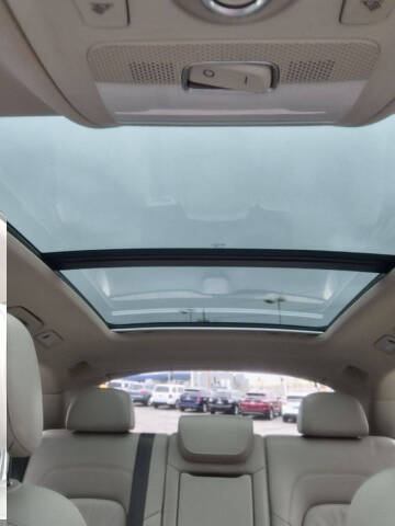 2012 Audi Q5 2.0T quattro Premium Plus