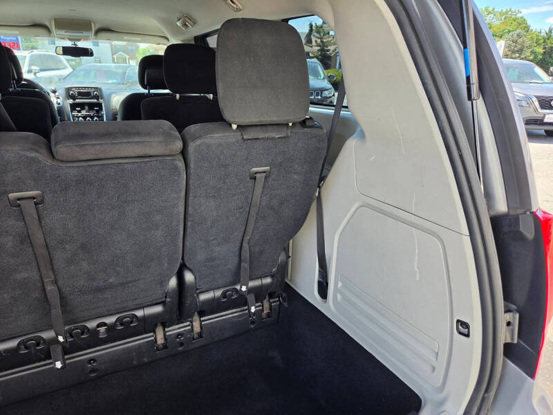2016 Dodge Grand Caravan American Value Package