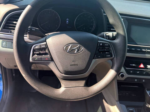 2017 Hyundai Elantra