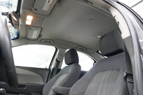 2015 Chevrolet Sonic LT Auto