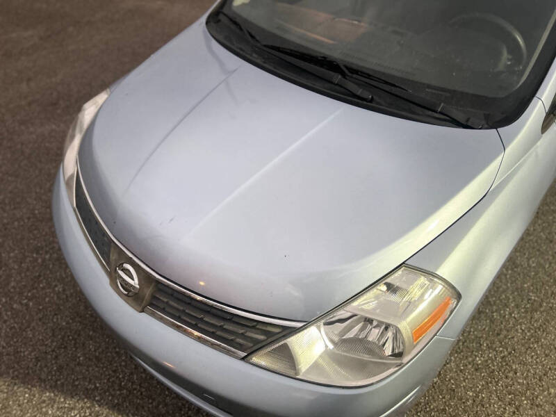 2009 Nissan Versa 1.8 SL