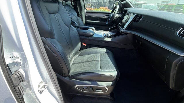 2025 Jeep Wagoneer