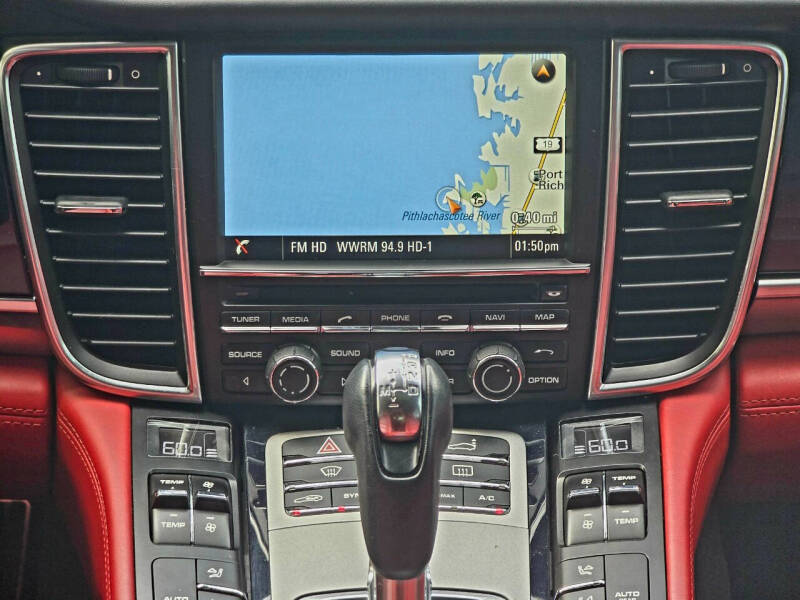 2015 Porsche Panamera S E-Hybrid