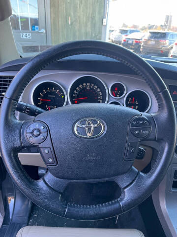 2013 Toyota Sequoia Limited