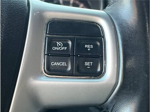 2011 Chrysler 200 Touring